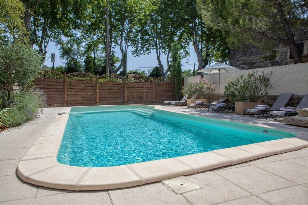 Hotel Mistral Mas-Blanc-des-Alpilles Εξωτερικό φωτογραφία